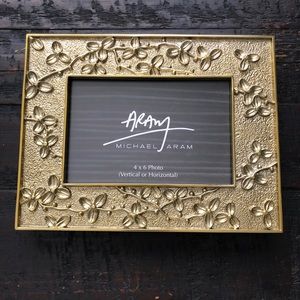 Michael Aram Gold Bittersweet 4x6 Frame